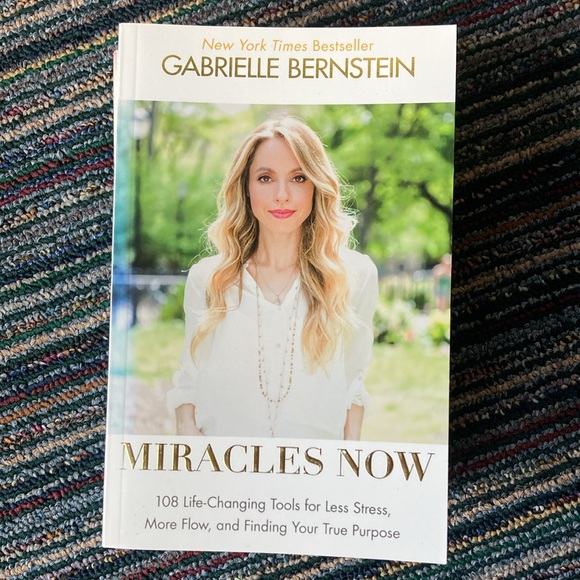 Lot of 6 Books by Gabrielle Gabby Bernstein - Picture 5 of 7